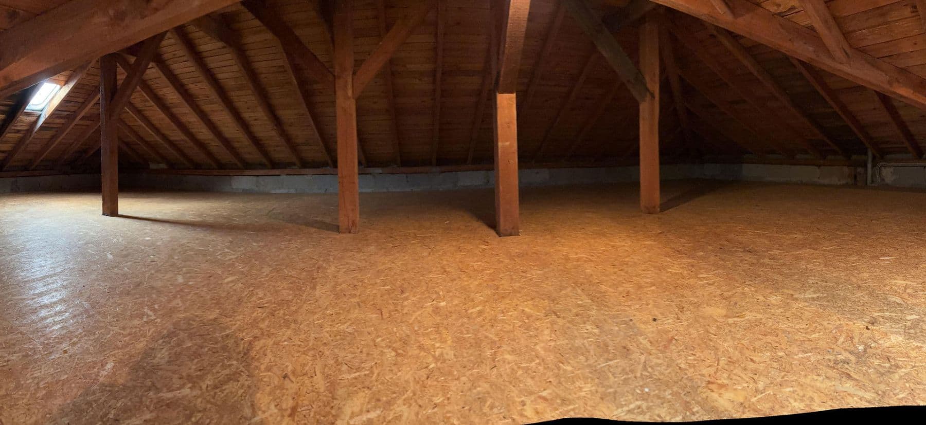 Prodej domu 155 m², pozemek 1.195 m², Usingen, Hessen Prodej domu 155 m², pozemek 1.195 m², Usingen, Hessen