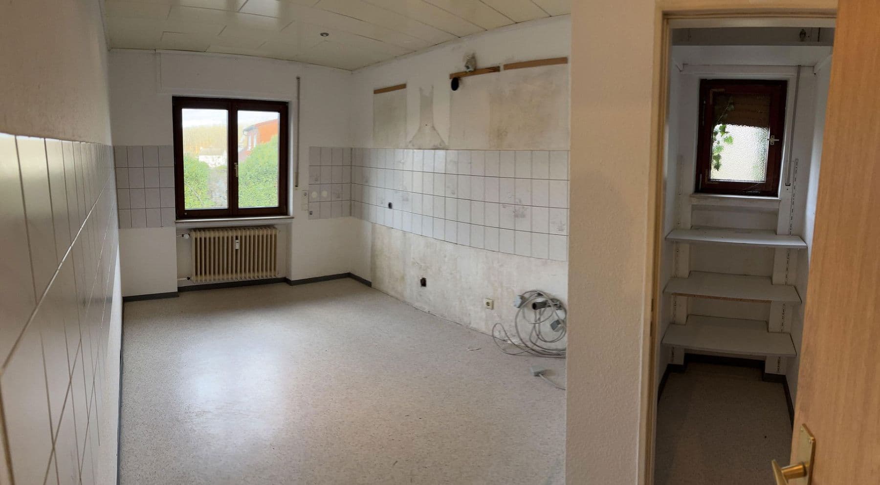 Prodej domu 155 m², pozemek 1.195 m², Usingen, Hessen Prodej domu 155 m², pozemek 1.195 m², Usingen, Hessen