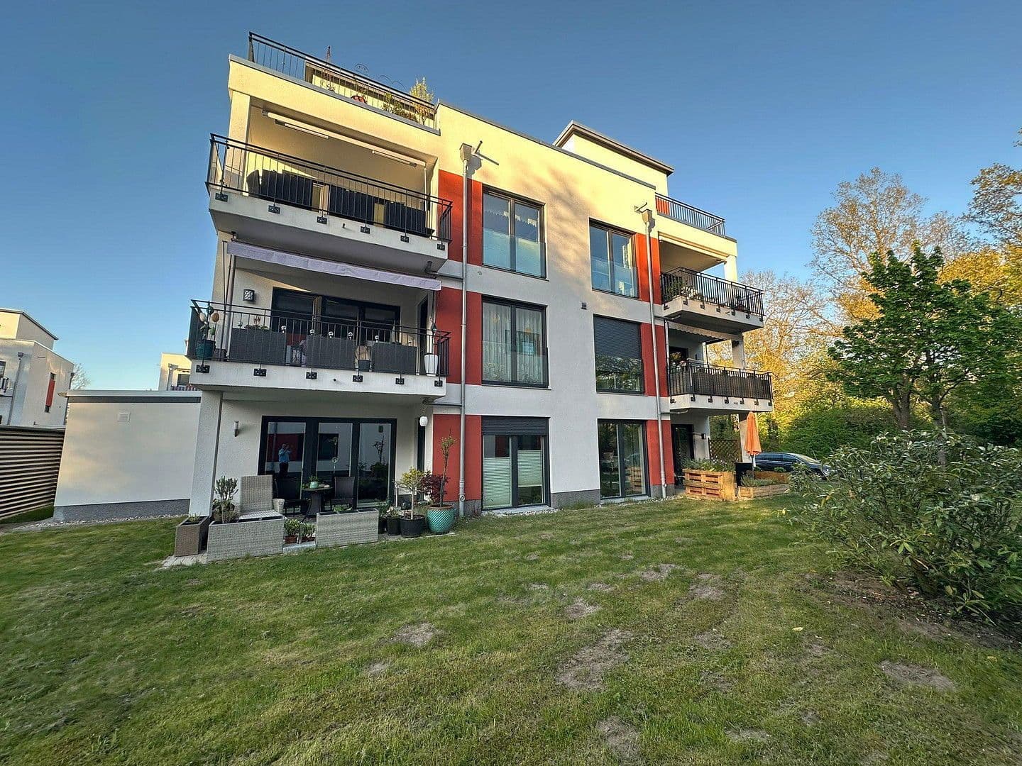 Prodej bytu 3+1 129 m², Schwerin (Krebsförden), Mecklenburg-Vorpommern Prodej bytu 3+1 129 m², Schwerin (Krebsförden), Mecklenburg-Vorpommern