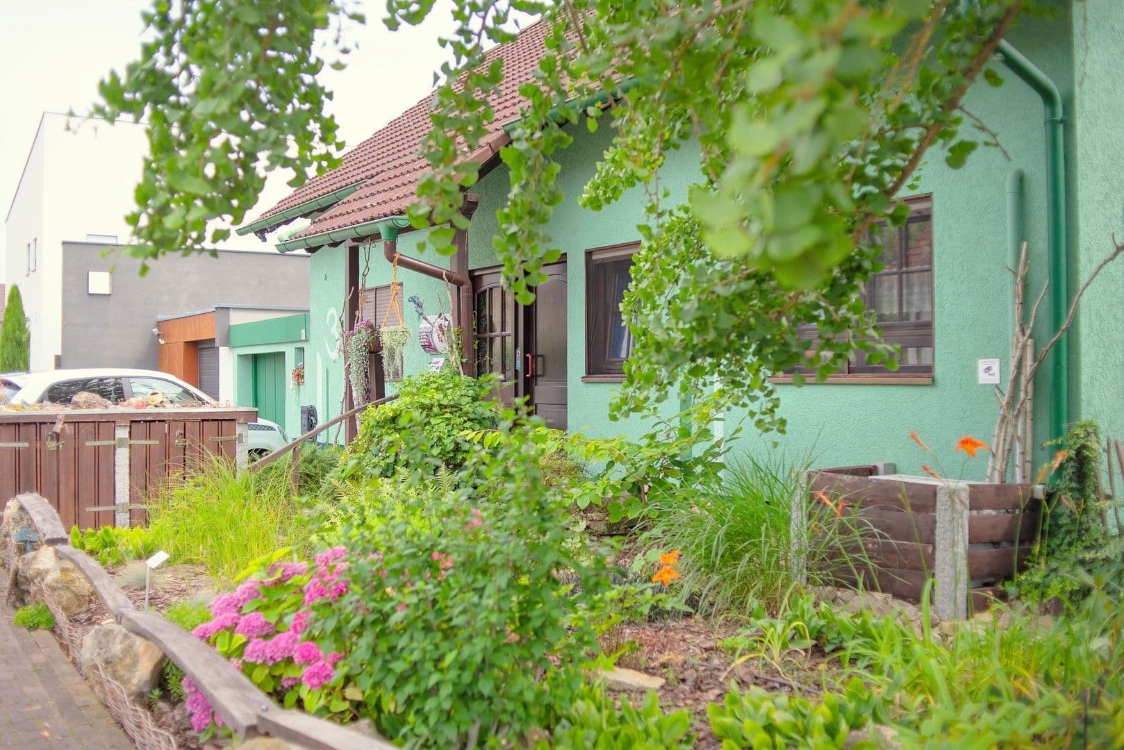 Prodej domu 226 m², pozemek 546 m², Fußgönheim, Porýní-Falc Prodej domu 226 m², pozemek 546 m², Fußgönheim, Porýní-Falc