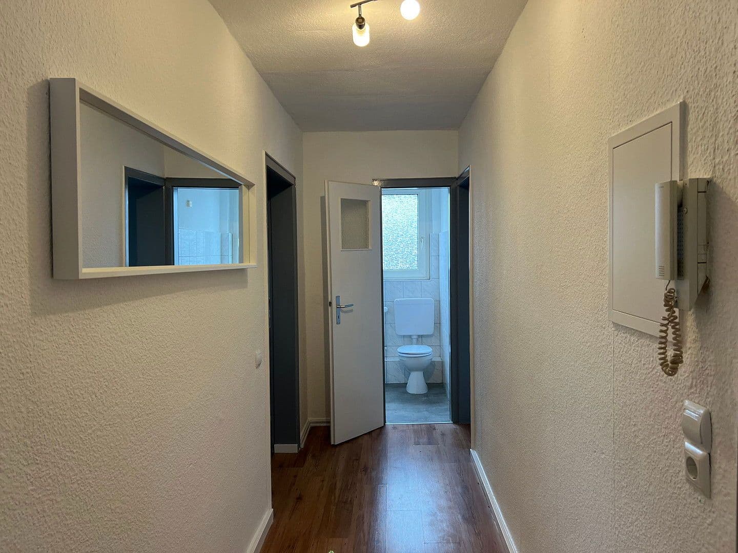 Pronájem bytu 2+kk 63 m², Hüttenstr. 7, Hattingen, Severní Porýní-Vestfálsko Pronájem bytu 2+kk 63 m², Hüttenstr. 7, Hattingen, Severní Porýní-Vestfálsko