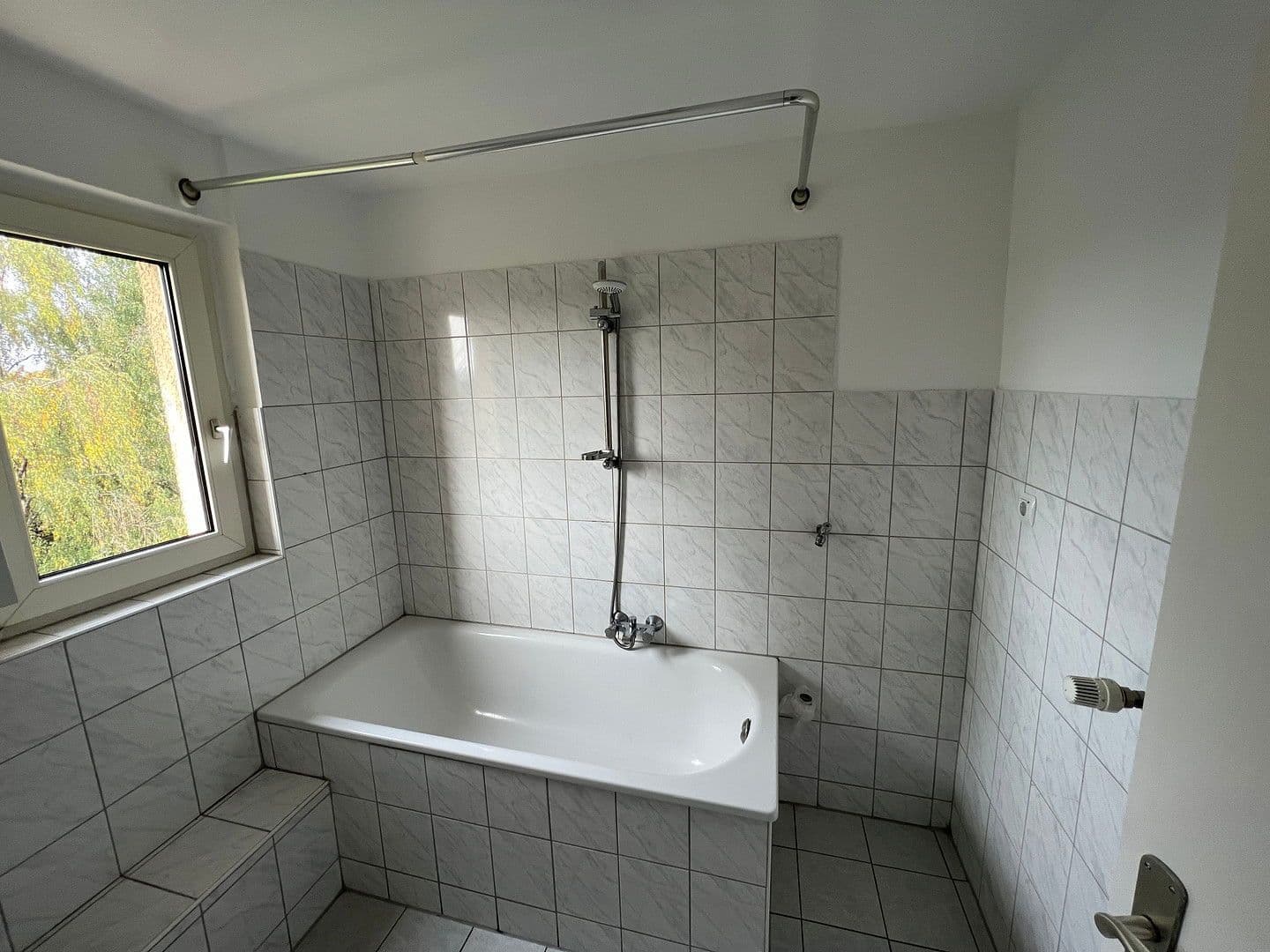 Pronájem bytu 2+kk 63 m², Hüttenstr. 7, Hattingen, Severní Porýní-Vestfálsko Pronájem bytu 2+kk 63 m², Hüttenstr. 7, Hattingen, Severní Porýní-Vestfálsko