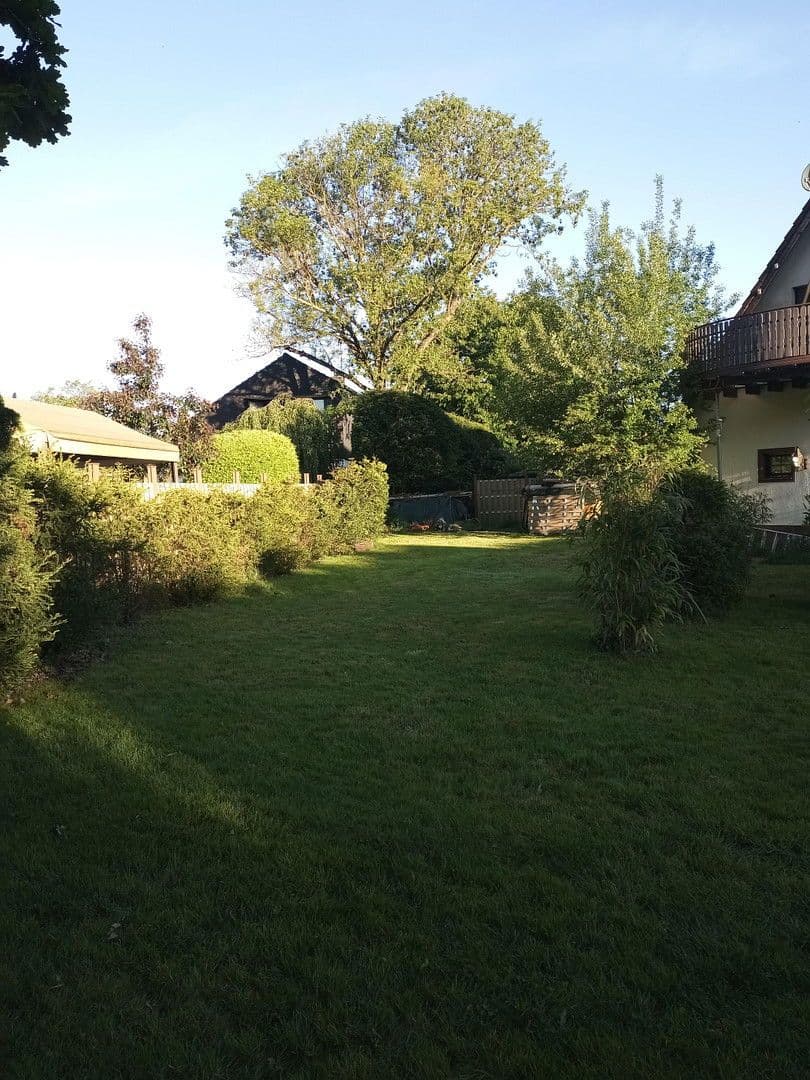 Prodej domu 410 m², pozemek 1.741 m², Krefeld, Severní Porýní-Vestfálsko Prodej domu 410 m², pozemek 1.741 m², Krefeld, Severní Porýní-Vestfálsko