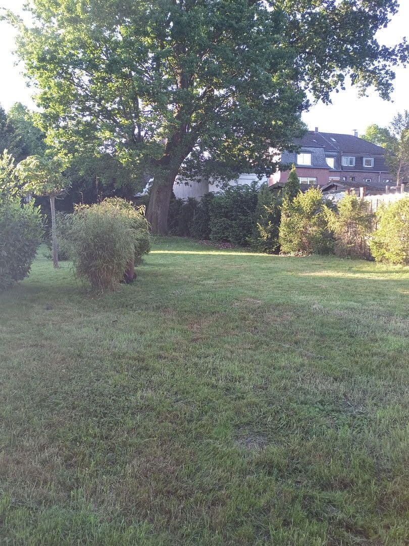 Prodej domu 410 m², pozemek 1.741 m², Krefeld, Severní Porýní-Vestfálsko Prodej domu 410 m², pozemek 1.741 m², Krefeld, Severní Porýní-Vestfálsko