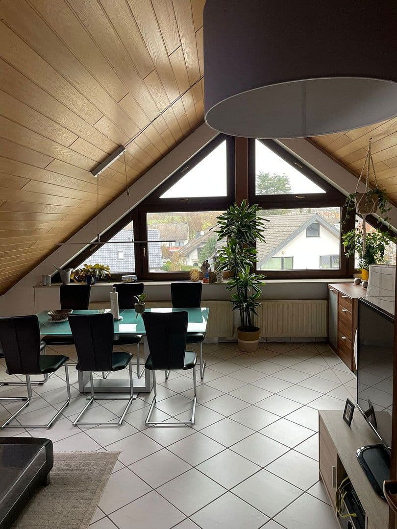 Pronájem bytu 2+1 43 m², Rödermark, Hessen Pronájem bytu 2+1 43 m², Rödermark, Hessen