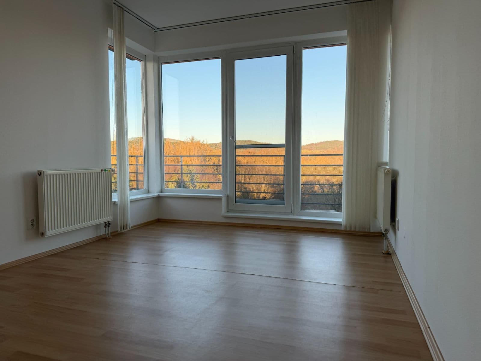 Prodej bytu 4+kk 108 m², Topělecká, Písek, Jihočeský kraj Prodej bytu 4+kk 108 m², Topělecká, Písek, Jihočeský kraj