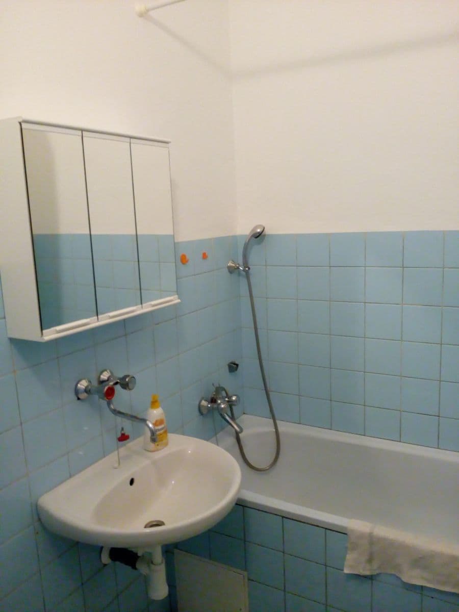 Pronájem bytu 1+1 42 m², Železničního pluku, Pardubice, Pardubický kraj Pronájem bytu 1+1 42 m², Železničního pluku, Pardubice, Pardubický kraj