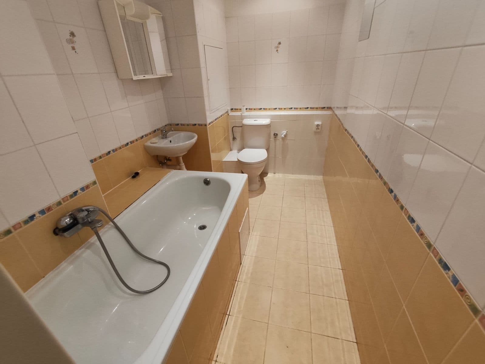 Pronájem bytu 1+1 36 m², Kotorská, Praha, Praha Pronájem bytu 1+1 36 m², Kotorská, Praha, Praha