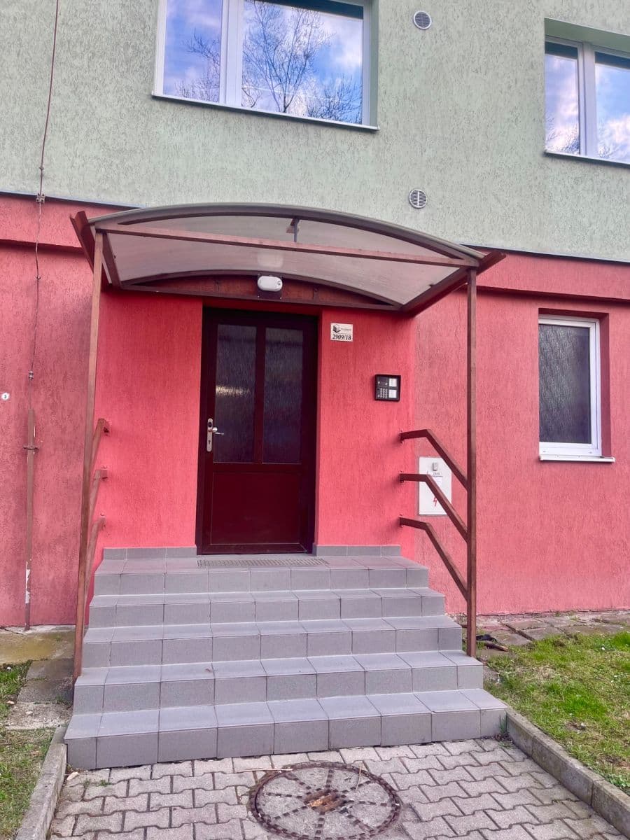 Prodej bytu 2+1 52 m², Jaroslava Průchy, Most, Ústecký kraj Prodej bytu 2+1 52 m², Jaroslava Průchy, Most, Ústecký kraj