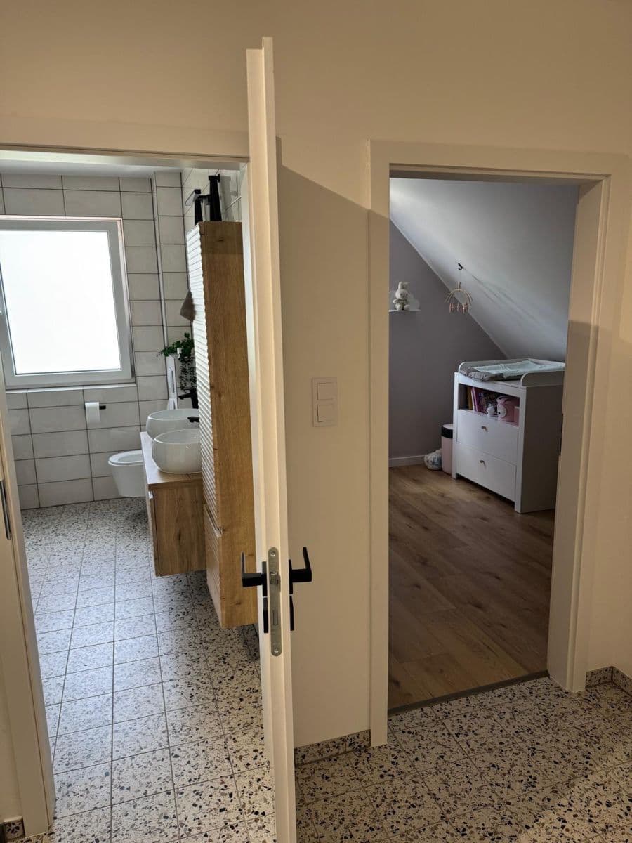 Pronájem domu 100 m², pozemek 1.295 m², Krychnov, Středočeský kraj Pronájem domu 100 m², pozemek 1.295 m², Krychnov, Středočeský kraj