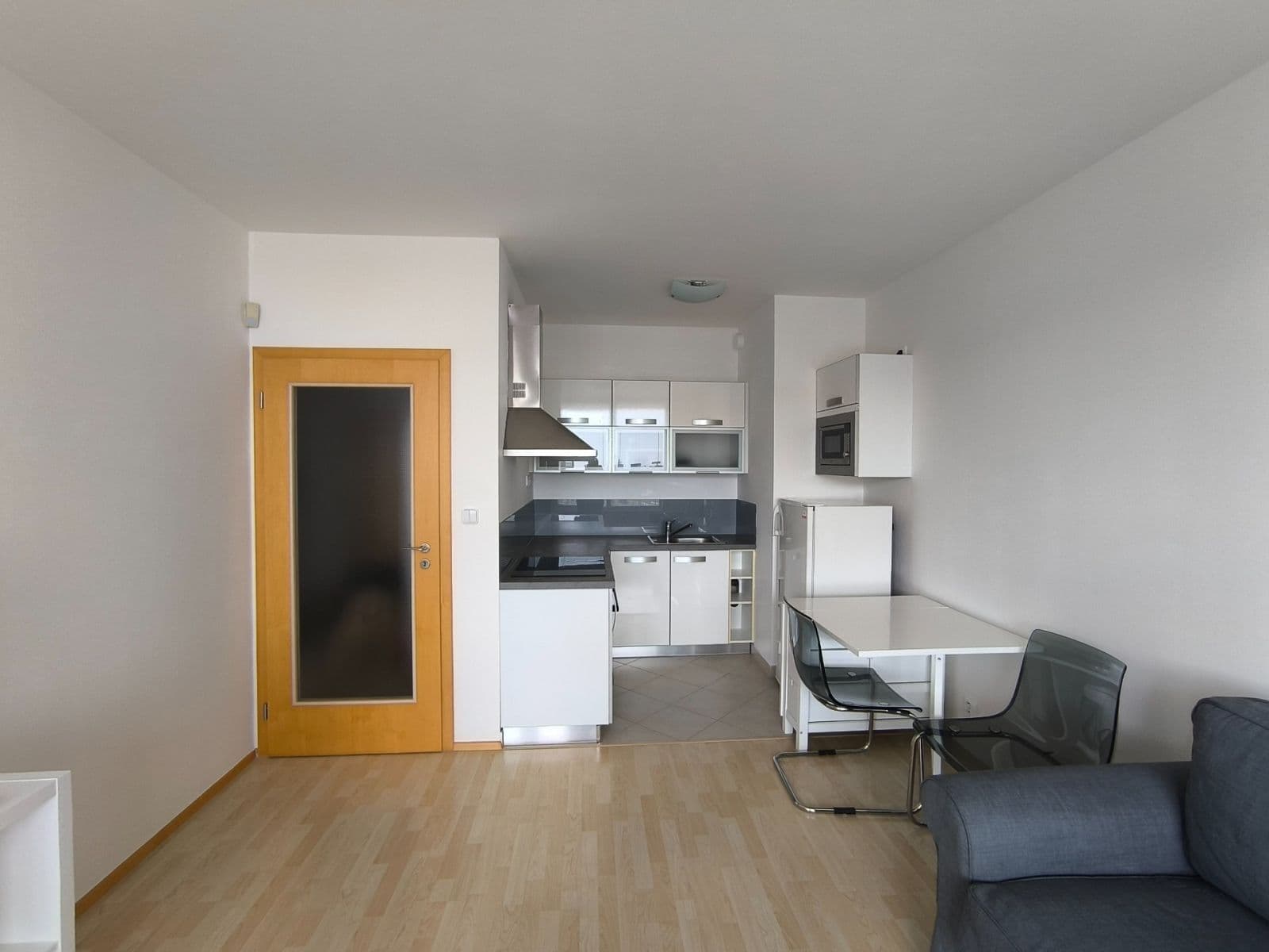 Pronájem bytu 2+kk 46 m², Milotická, Praha, Praha Pronájem bytu 2+kk 46 m², Milotická, Praha, Praha