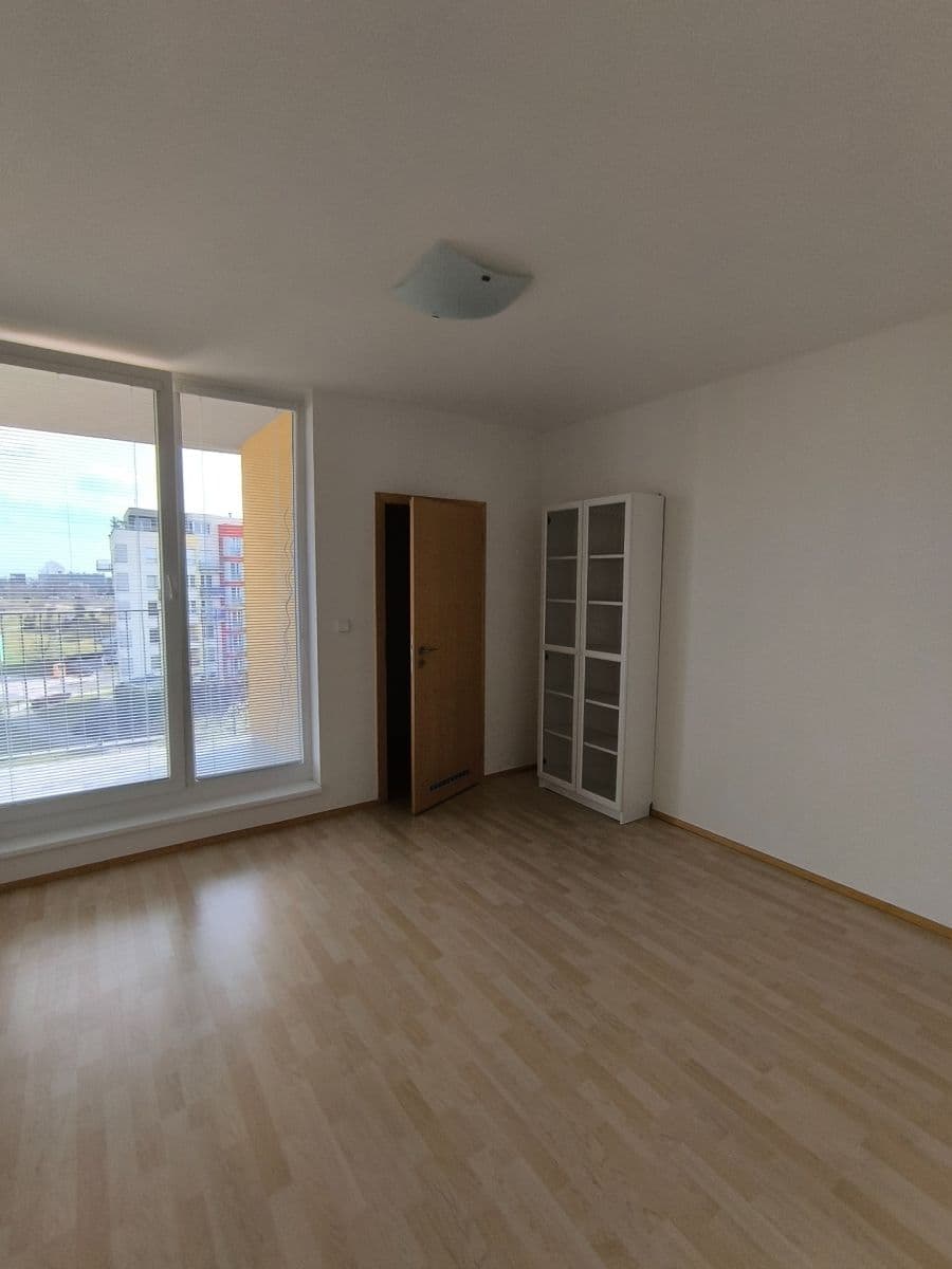 Pronájem bytu 2+kk 46 m², Milotická, Praha, Praha Pronájem bytu 2+kk 46 m², Milotická, Praha, Praha