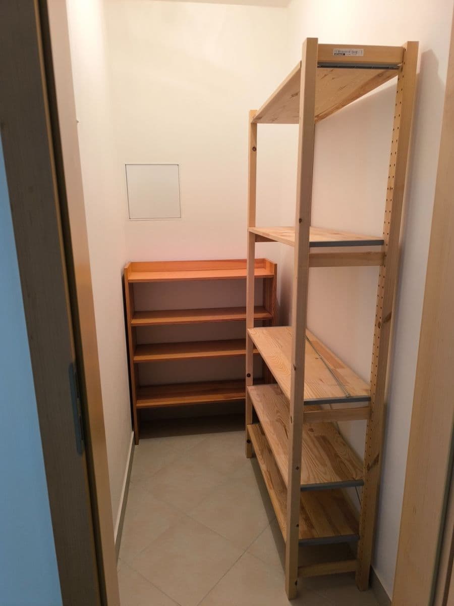 Pronájem bytu 2+kk 46 m², Milotická, Praha, Praha Pronájem bytu 2+kk 46 m², Milotická, Praha, Praha