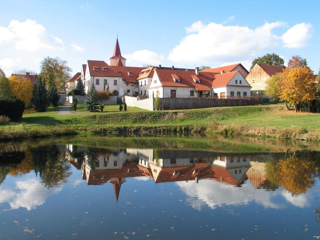 Pronájem bytu 7+kk 200 m², Tyršova, Jílové u Prahy, Středočeský kraj Pronájem bytu 7+kk 200 m², Tyršova, Jílové u Prahy, Středočeský kraj