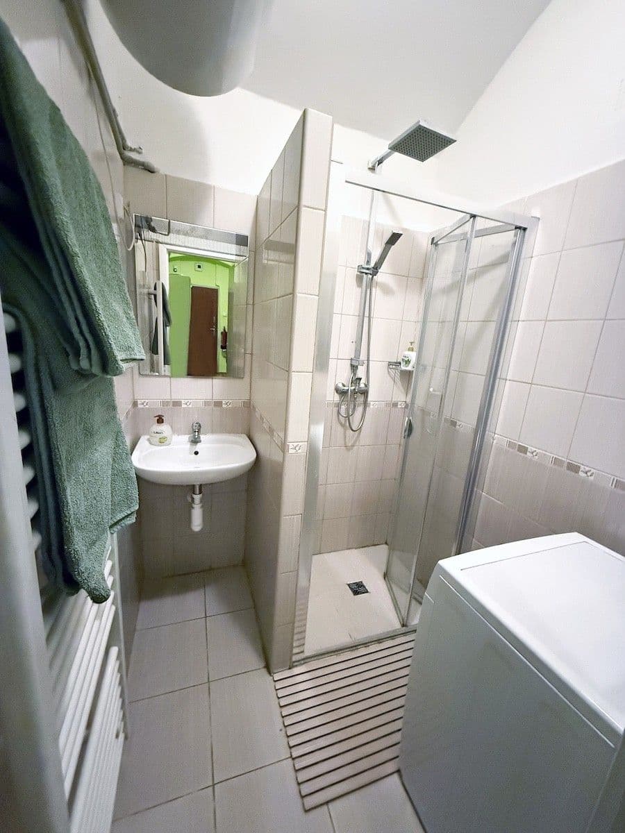 Pronájem bytu 1+1 29 m², Voroněžská, Praha, Praha Pronájem bytu 1+1 29 m², Voroněžská, Praha, Praha