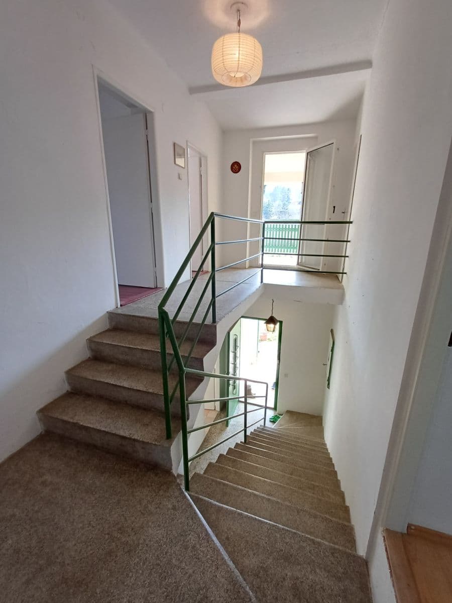 Prodej domu 230 m², pozemek 1.091 m², Všenorská, Dobřichovice, Středočeský kraj Prodej domu 230 m², pozemek 1.091 m², Všenorská, Dobřichovice, Středočeský kraj