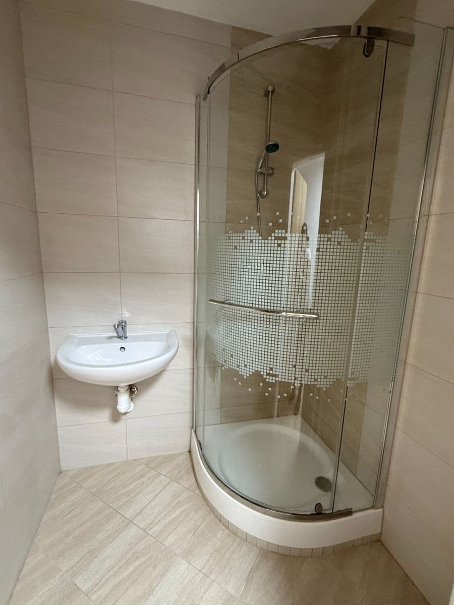 Pronájem bytu 3+1 77 m², Heyrovského, Sokolov, Karlovarský kraj Pronájem bytu 3+1 77 m², Heyrovského, Sokolov, Karlovarský kraj