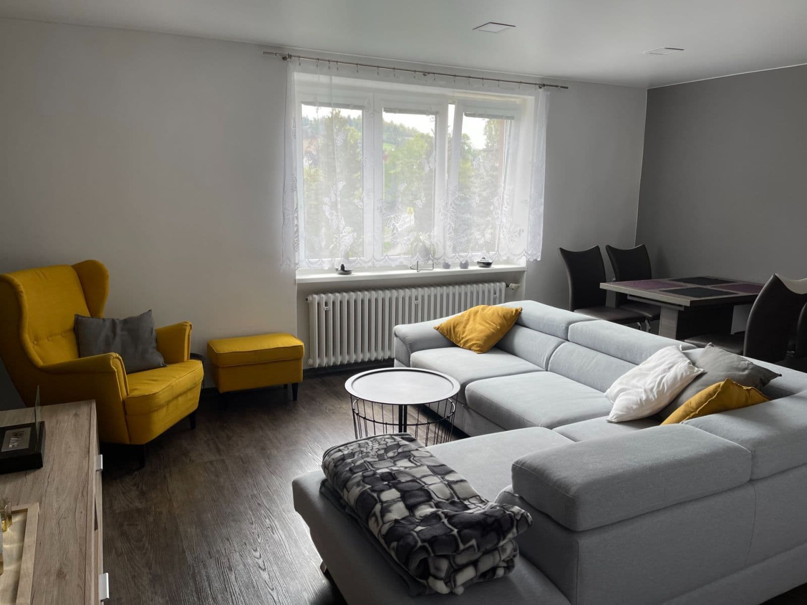 Prodej bytu 3+1 75 m², Mánesova, Hodkovice nad Mohelkou, Liberecký kraj Prodej bytu 3+1 75 m², Mánesova, Hodkovice nad Mohelkou, Liberecký kraj