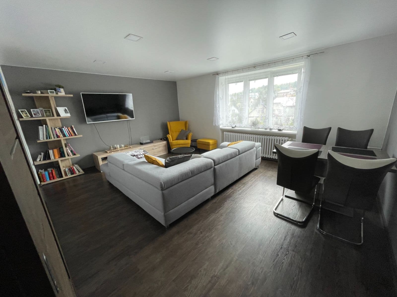 Prodej bytu 3+1 75 m², Mánesova, Hodkovice nad Mohelkou, Liberecký kraj Prodej bytu 3+1 75 m², Mánesova, Hodkovice nad Mohelkou, Liberecký kraj