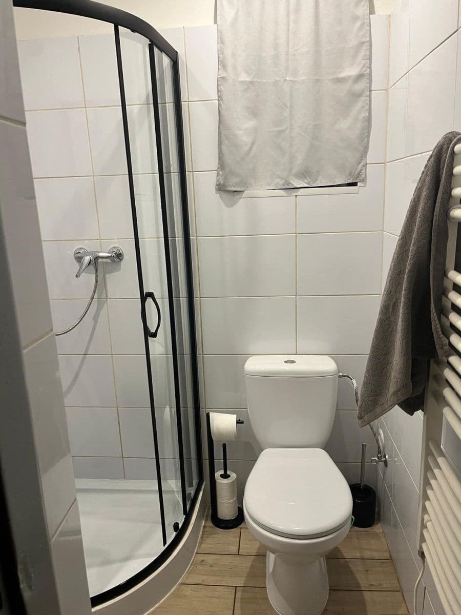 Prodej bytu 1+1 35 m², Sladkovského, Buštěhrad, Středočeský kraj Prodej bytu 1+1 35 m², Sladkovského, Buštěhrad, Středočeský kraj