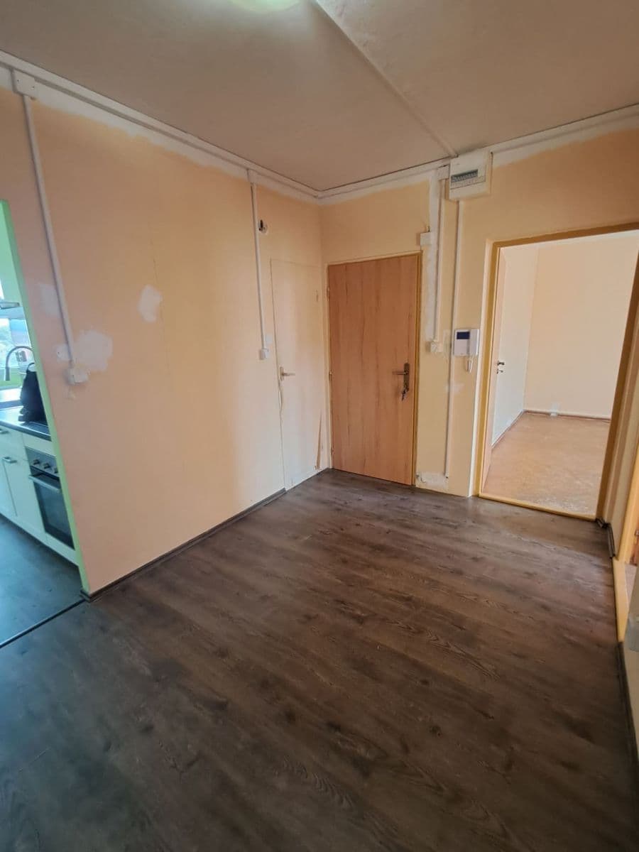 Prodej bytu 3+1 78 m², Průběžná, Rakovník, Středočeský kraj Prodej bytu 3+1 78 m², Průběžná, Rakovník, Středočeský kraj