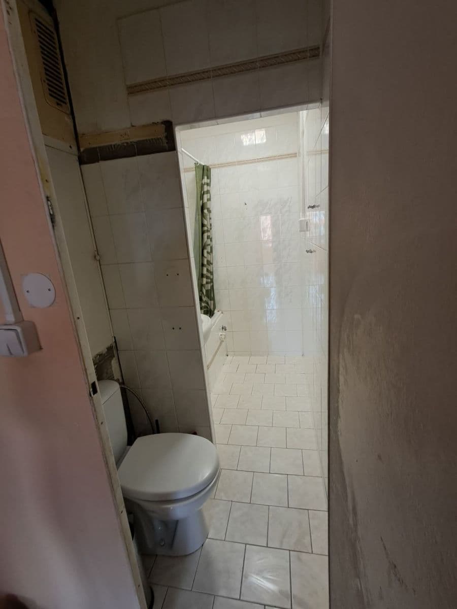 Prodej bytu 3+1 78 m², Průběžná, Rakovník, Středočeský kraj Prodej bytu 3+1 78 m², Průběžná, Rakovník, Středočeský kraj