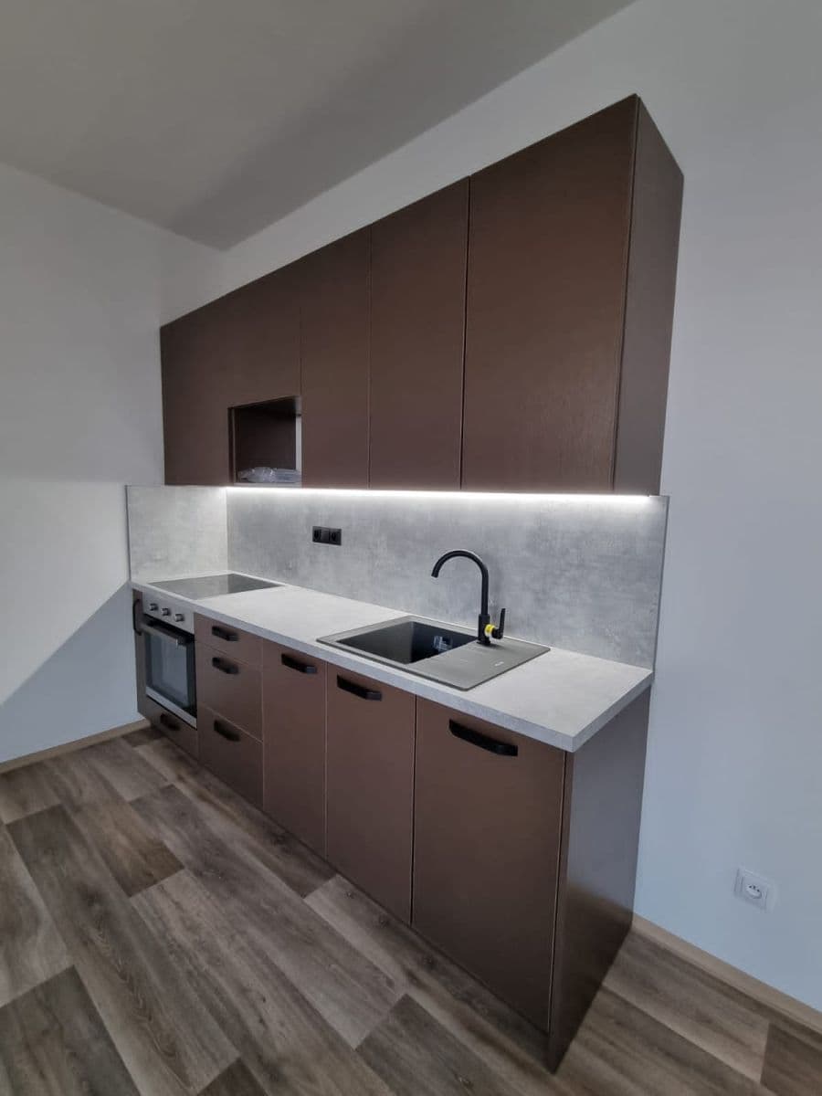 Pronájem bytu 2+kk 49 m², Markova, Praha, Praha Pronájem bytu 2+kk 49 m², Markova, Praha, Praha