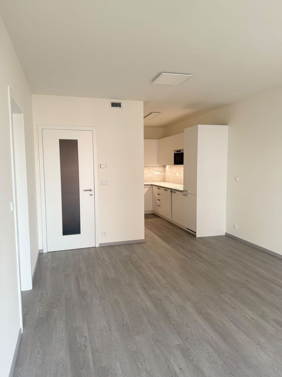 Pronájem bytu 2+kk 57 m², Domalípova, Praha, Praha Pronájem bytu 2+kk 57 m², Domalípova, Praha, Praha