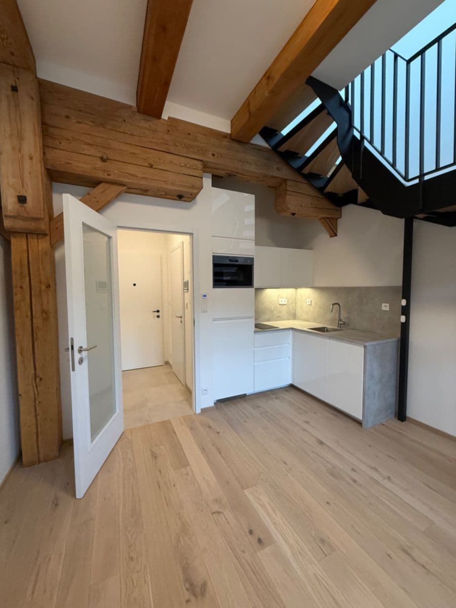 Pronájem bytu 2+kk 43 m², Závišova, Praha, Praha Pronájem bytu 2+kk 43 m², Závišova, Praha, Praha