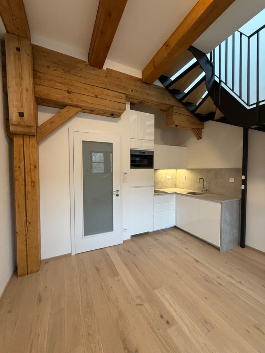 Pronájem bytu 2+kk 43 m², Závišova, Praha, Praha Pronájem bytu 2+kk 43 m², Závišova, Praha, Praha