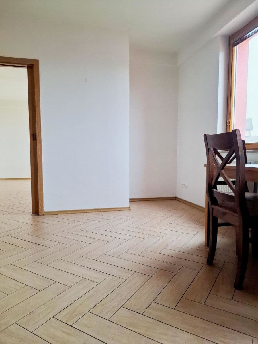 Prodej bytu 2+1 64 m², U Pivovaru, Benešov, Středočeský kraj Prodej bytu 2+1 64 m², U Pivovaru, Benešov, Středočeský kraj