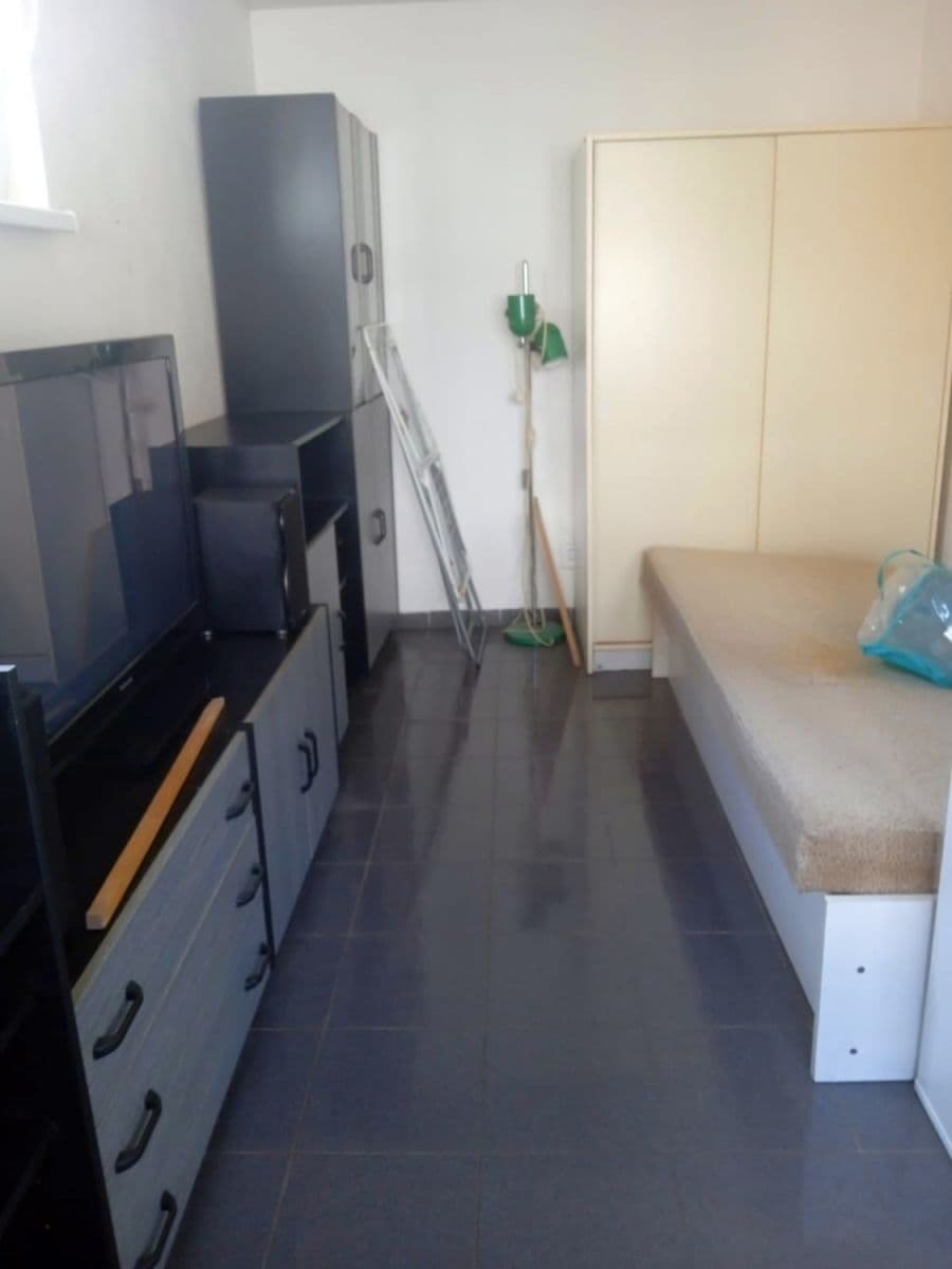 Pronájem bytu 1+kk 19 m², Tyršova, Pečky, Středočeský kraj Pronájem bytu 1+kk 19 m², Tyršova, Pečky, Středočeský kraj