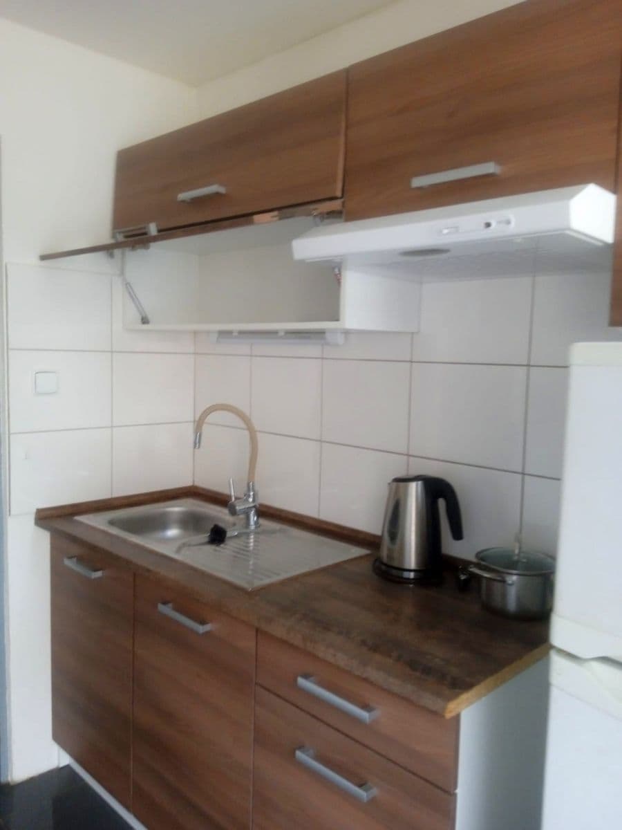 Pronájem bytu 1+kk 19 m², Tyršova, Pečky, Středočeský kraj Pronájem bytu 1+kk 19 m², Tyršova, Pečky, Středočeský kraj