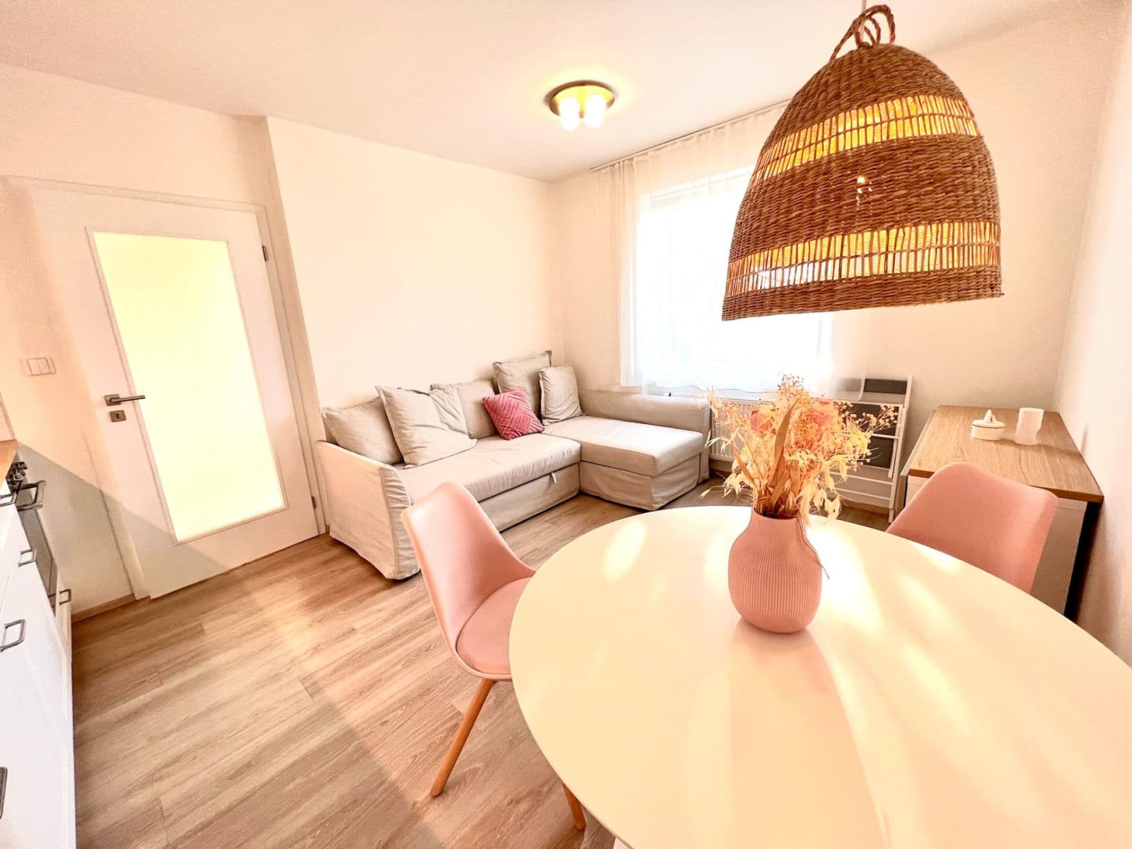 Pronájem bytu 2+kk 32 m², Na Obrátce, Praha, Praha Pronájem bytu 2+kk 32 m², Na Obrátce, Praha, Praha