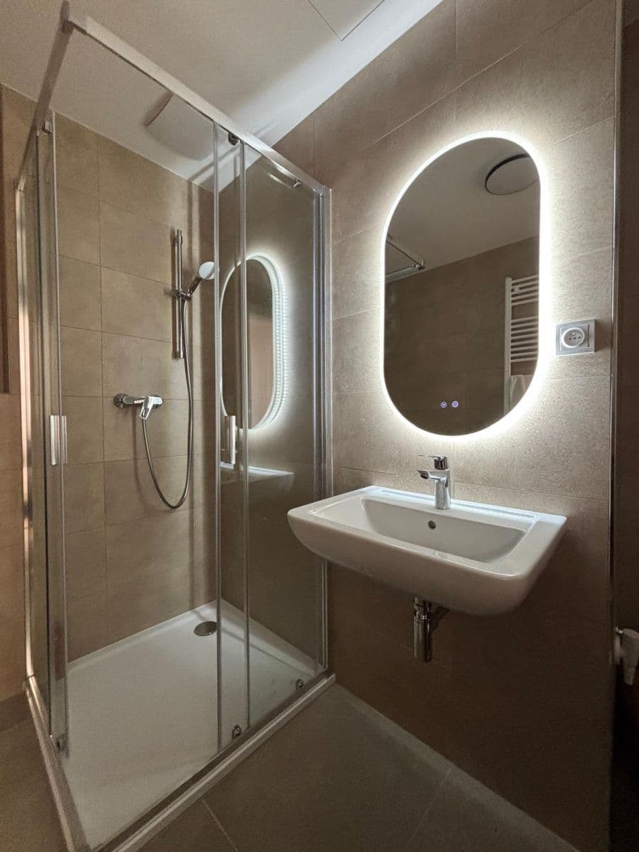 Pronájem bytu 1+kk 33 m², Tupolevova, Praha, Praha Pronájem bytu 1+kk 33 m², Tupolevova, Praha, Praha