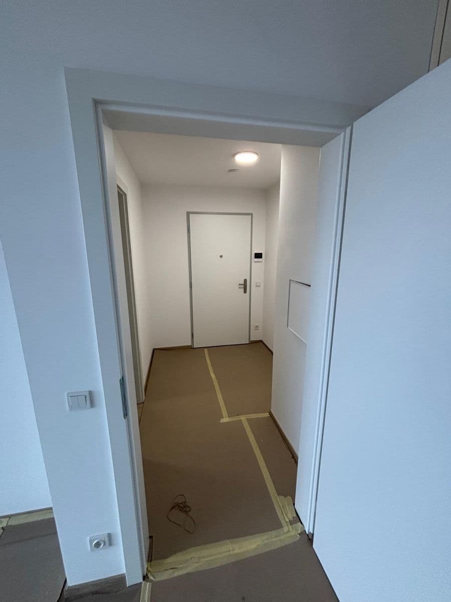Pronájem bytu 1+kk 33 m², Tupolevova, Praha, Praha Pronájem bytu 1+kk 33 m², Tupolevova, Praha, Praha