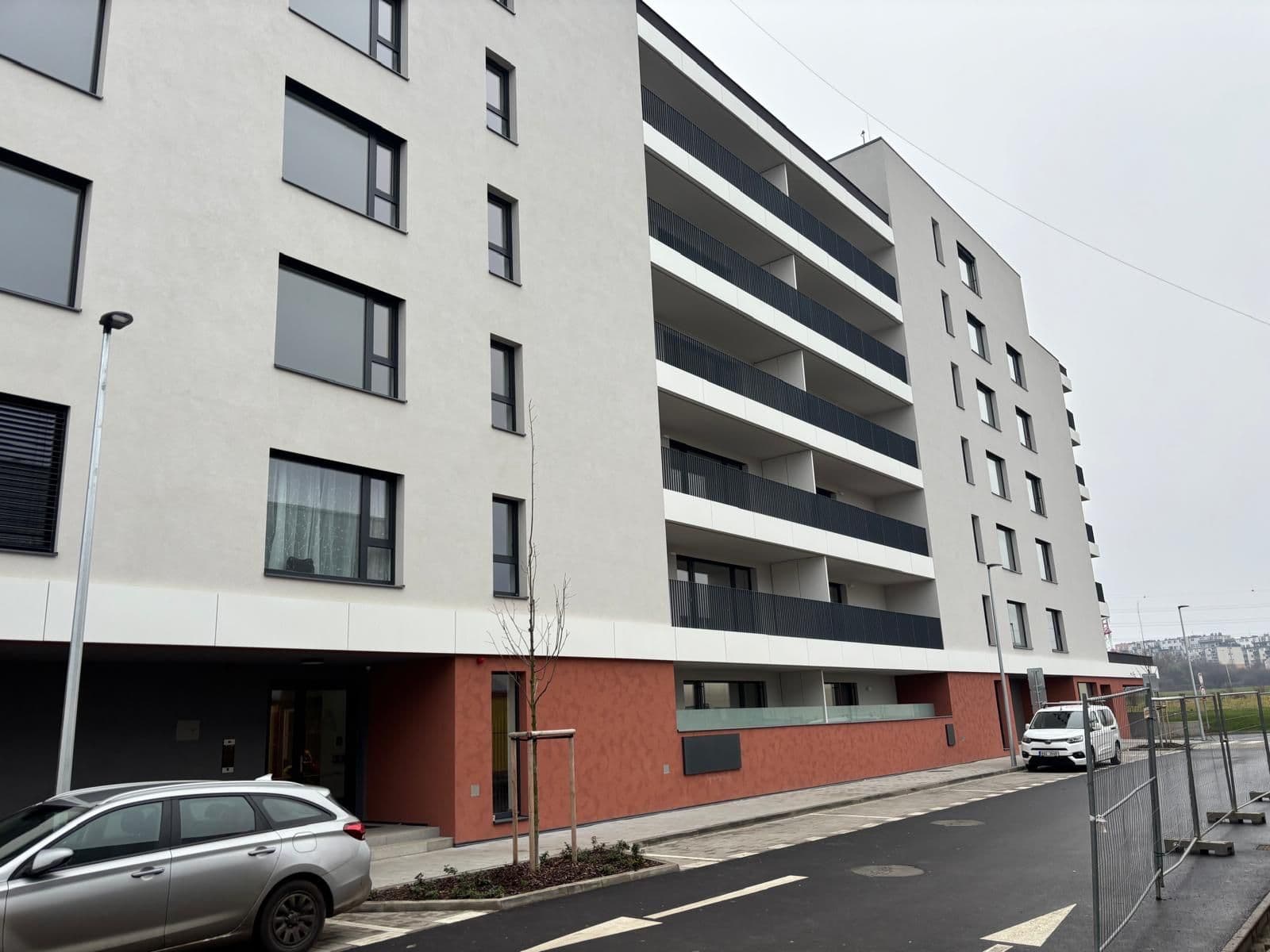 Pronájem bytu 1+kk 33 m², Tupolevova, Praha, Praha Pronájem bytu 1+kk 33 m², Tupolevova, Praha, Praha