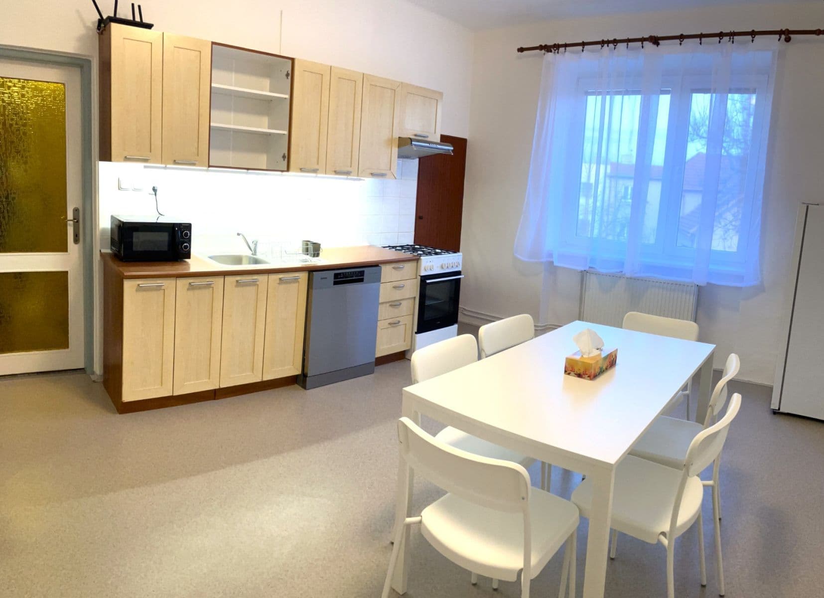 Pronájem bytu 3+1 85 m², Krkoškova, Brno, Jihomoravský kraj Pronájem bytu 3+1 85 m², Krkoškova, Brno, Jihomoravský kraj