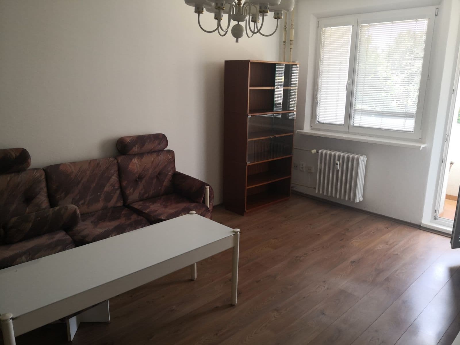 Pronájem bytu 3+1 64 m², Lipského, Dúbravka, Bratislavský kraj Pronájem bytu 3+1 64 m², Lipského, Dúbravka, Bratislavský kraj