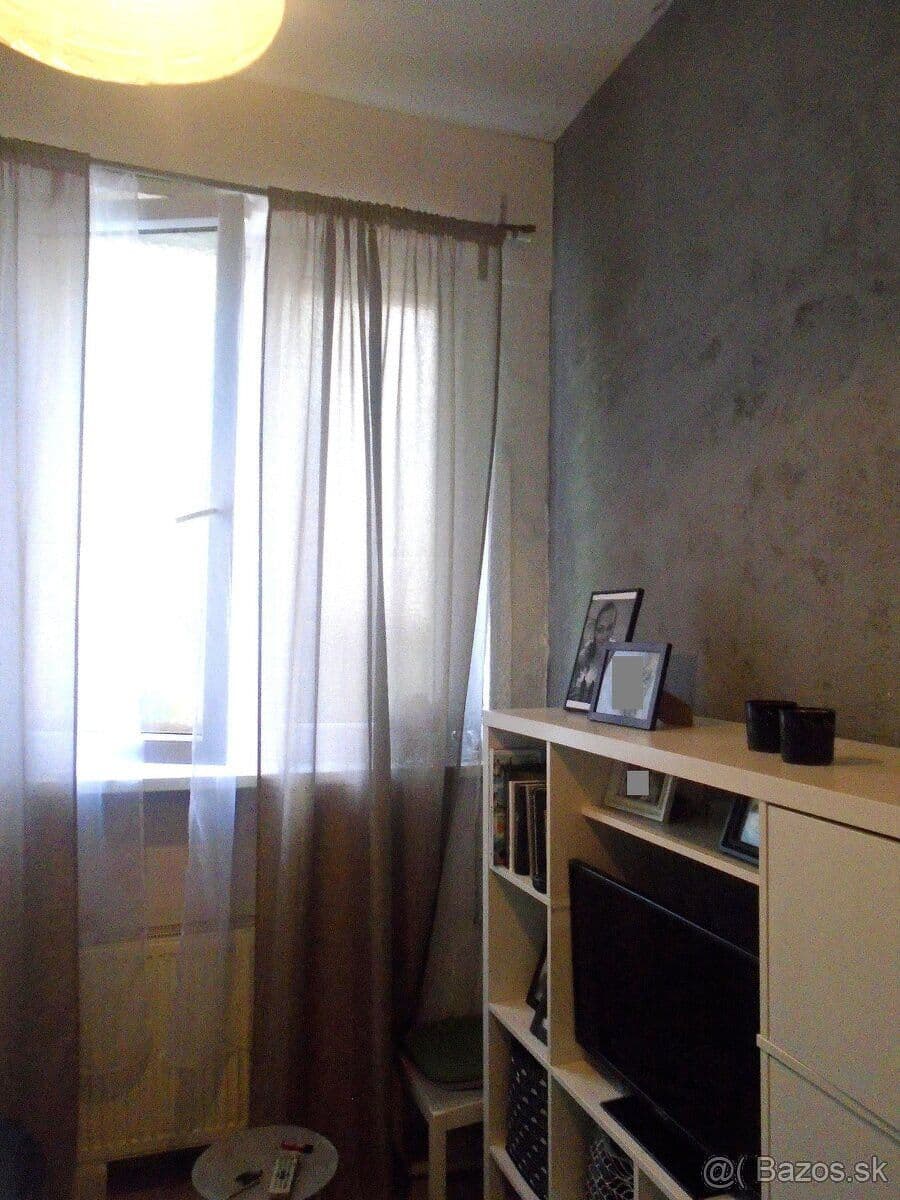 Prodej bytu 4+1 243 m², Jedlíkova, Bratislava - mestská časť Staré Mesto, Bratislavský kraj Prodej bytu 4+1 243 m², Jedlíkova, Bratislava - mestská časť Staré Mesto, Bratislavský kraj