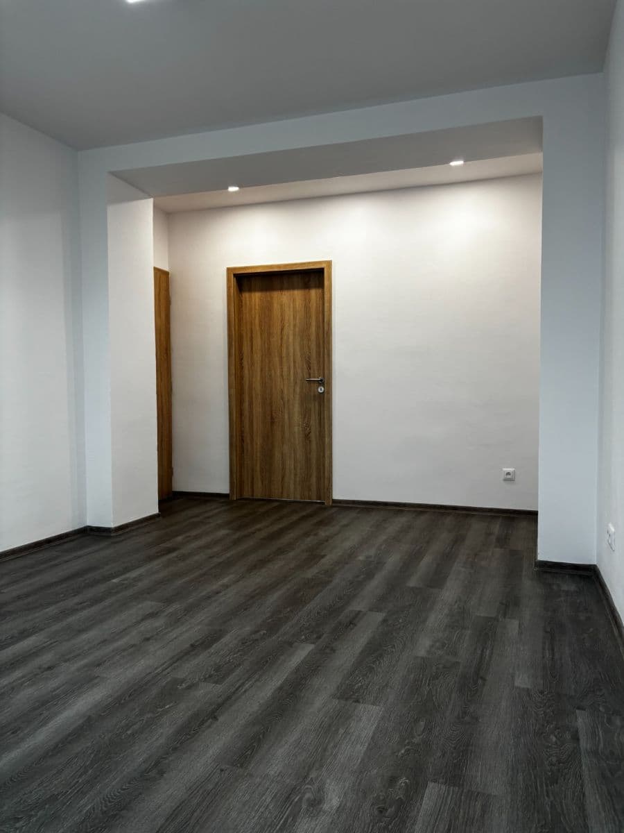 Pronájem bytu 2+1 54 m², Mahenova, Jeseník, Olomoucký kraj Pronájem bytu 2+1 54 m², Mahenova, Jeseník, Olomoucký kraj