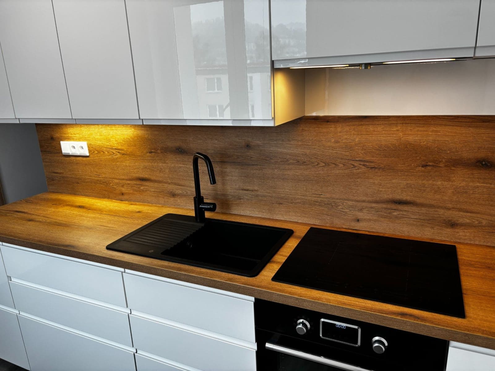 Pronájem bytu 2+1 54 m², Mahenova, Jeseník, Olomoucký kraj Pronájem bytu 2+1 54 m², Mahenova, Jeseník, Olomoucký kraj