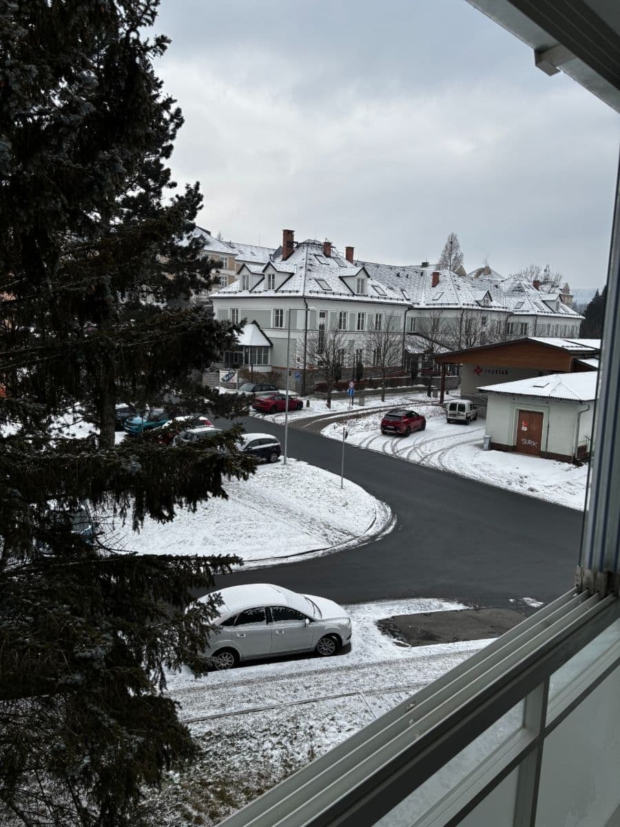 Pronájem bytu 2+1 54 m², Mahenova, Jeseník, Olomoucký kraj Pronájem bytu 2+1 54 m², Mahenova, Jeseník, Olomoucký kraj