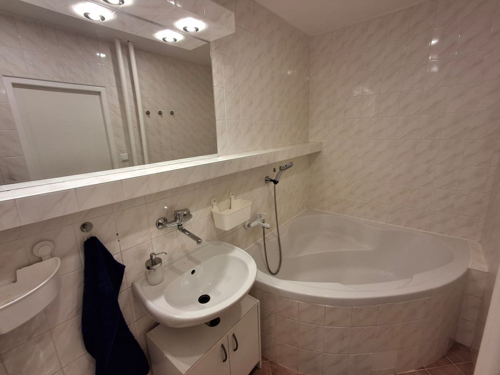 Pronájem bytu 2+1 56 m², Slavíčkova, Brno, Jihomoravský kraj Pronájem bytu 2+1 56 m², Slavíčkova, Brno, Jihomoravský kraj