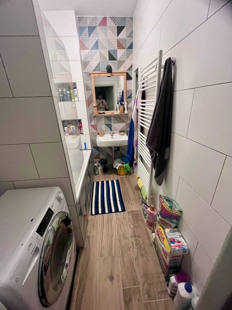 Pronájem bytu 1+kk 20 m², Jugoslávských partyzánů, Praha, Praha Pronájem bytu 1+kk 20 m², Jugoslávských partyzánů, Praha, Praha