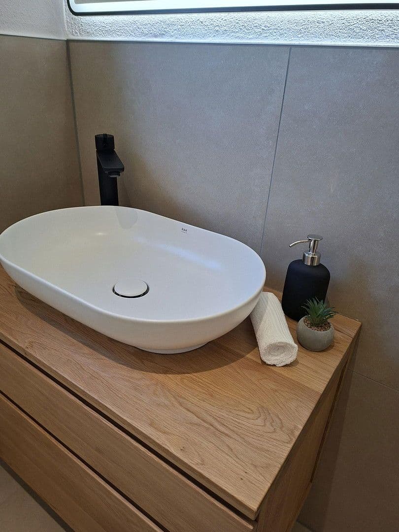 Prodej bytu 3+1 84 m², Tegernheim, Bavorsko Prodej bytu 3+1 84 m², Tegernheim, Bavorsko