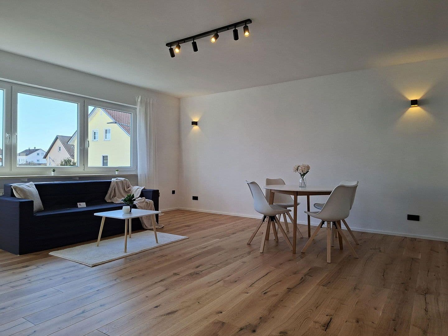 Prodej bytu 3+1 84 m², Tegernheim, Bavorsko Prodej bytu 3+1 84 m², Tegernheim, Bavorsko