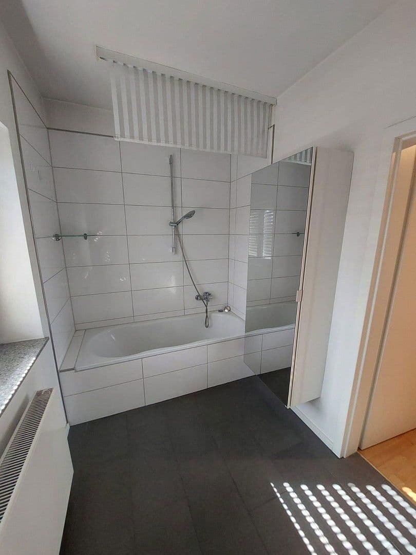 Pronájem bytu 3+1 90 m², Viersen, Severní Porýní-Vestfálsko Pronájem bytu 3+1 90 m², Viersen, Severní Porýní-Vestfálsko