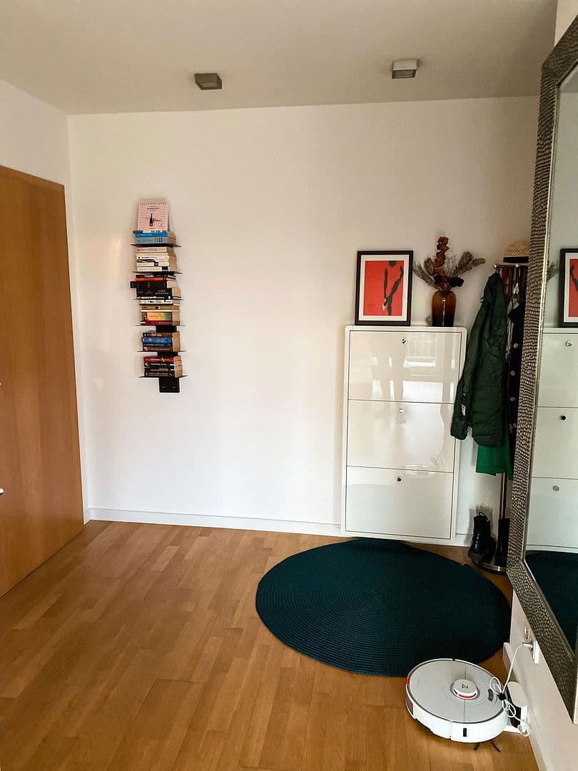 Pronájem bytu 2+1 56 m², Edingen-Neckarhausen, Bádensko-Württembersko Pronájem bytu 2+1 56 m², Edingen-Neckarhausen, Bádensko-Württembersko