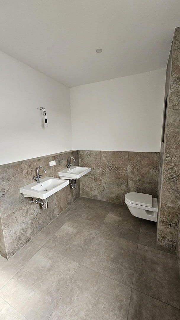 Pronájem domu 138 m², pozemek 350 m², Zossen, Braniborsko Pronájem domu 138 m², pozemek 350 m², Zossen, Braniborsko